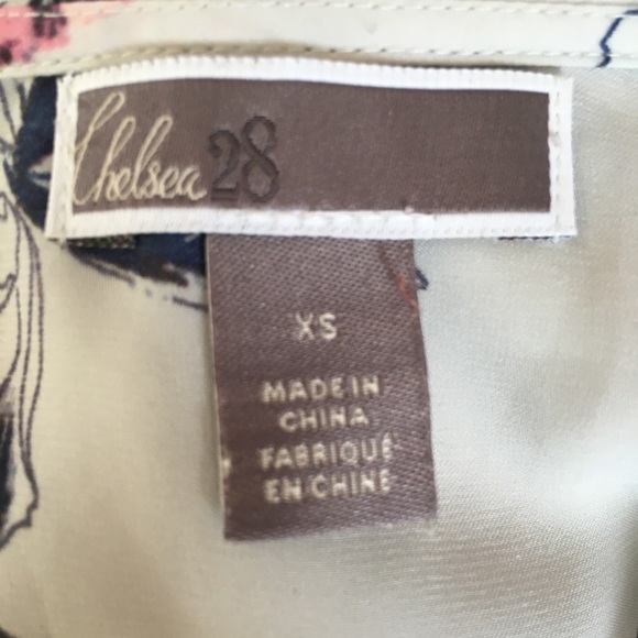 Chelsea28 Gorgeous Cream/Mauve Orchid Print Blouse - Picture 3 of 6